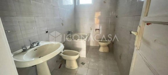 2 bedrooms Apartment in Bari, Italy No. 267340 12