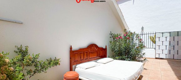 4 bedrooms House in Adeje, Spain No. 21215 17