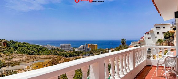 4 bedrooms House in Adeje, Spain No. 21215 5