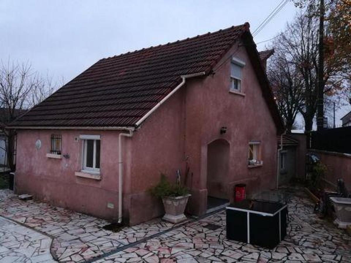 4 bedrooms House in Goussainville, France No. 27767