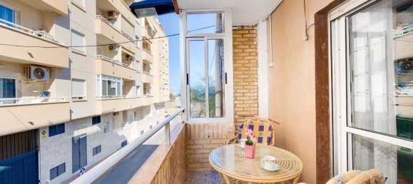 3 Schlafzimmer Wohnung in Torrevieja, Spain, Nr. 149399 2