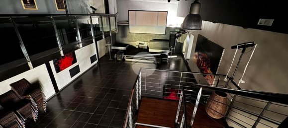 750m² Warehouse in Grassobbio, Italy No. 268639 3