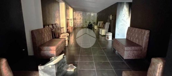 750m² Warehouse in Grassobbio, Italy No. 268639 6