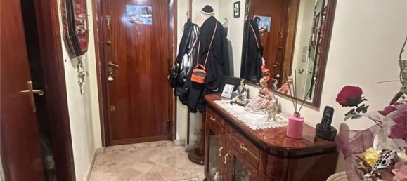 4 chambres Appartement à Palermo, Italy No. 315481 2