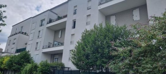 Studio in Stains, France, Nr. 305936 7