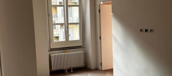 3 bedrooms Apartment in Turin, Italy No. 67285 45