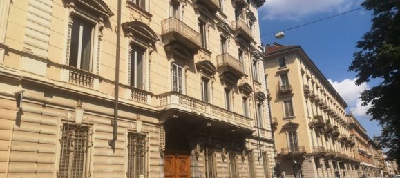 3 bedrooms Apartment in Turin, Italy No. 67285 17