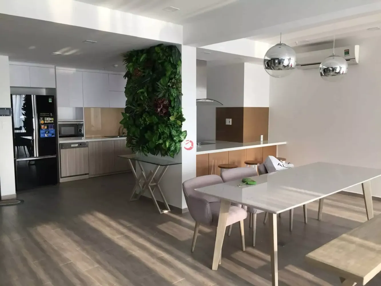 3 bedrooms Apartment in District 7, Vietnam No. 13999