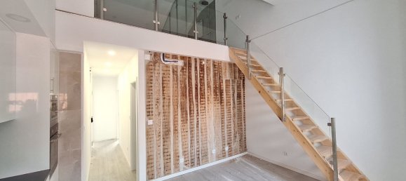 2 bedrooms Apartment in Lisbon, Portugal No. 150489 2