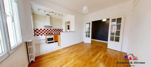 2 Schlafzimmer Wohnung in Montmorency, France, Nr. 361407 3