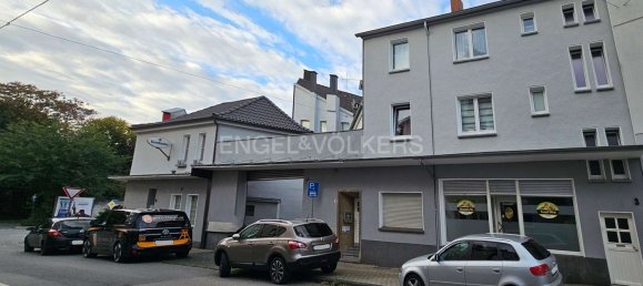 Здание с 15 комнатами в Бохум, Германия № 63489 3