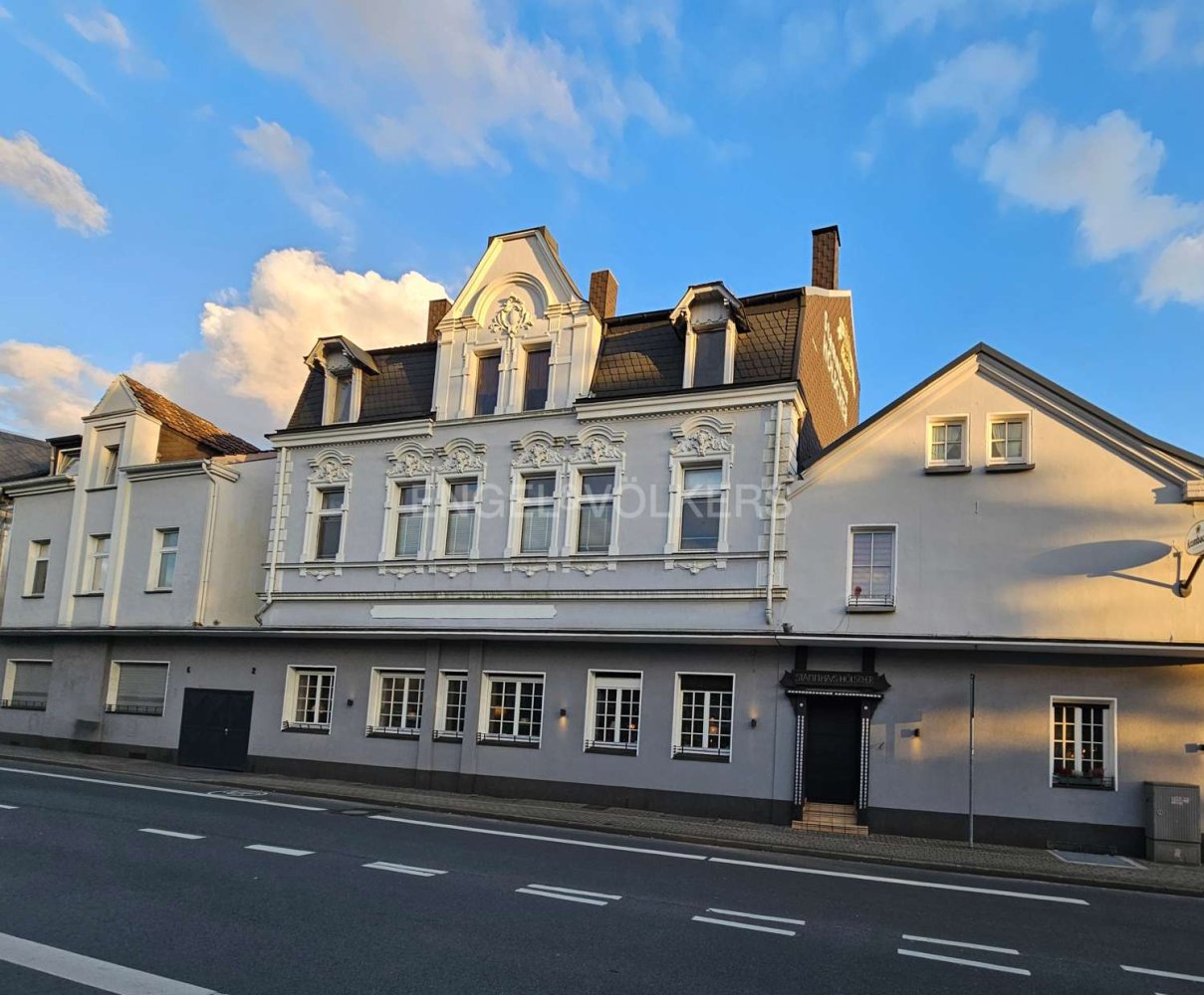 Здание с 15 комнатами в Бохум, Германия № 63489