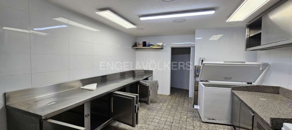 Здание с 15 комнатами в Бохум, Германия № 63489 21