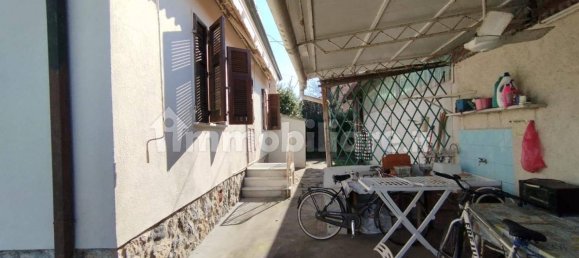 2 bedrooms Villa in Massa, Italy No. 216476 4