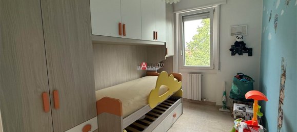 2 Schlafzimmer Wohnung in Paullo, Italy, Nr. 268462 4