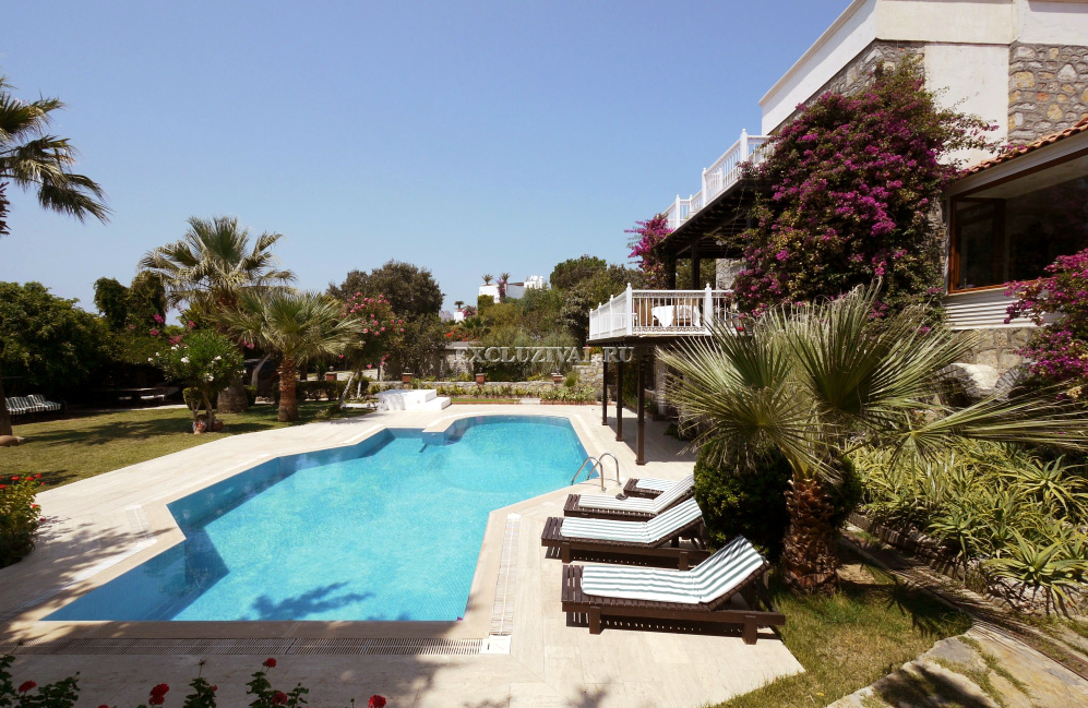 Villa 8+2 in Bodrum, Turkey No. 28199