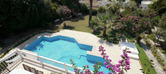 Villa 8+2 in Bodrum, Turkey No. 28199 2