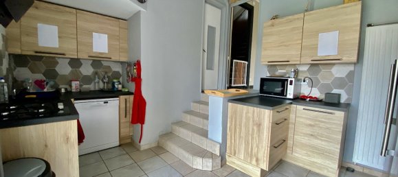 3 bedrooms House in Hautmont, France No. 81792 7