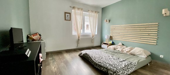 3 bedrooms House in Hautmont, France No. 81792 18