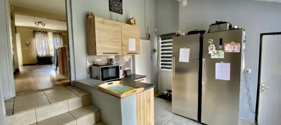 3 bedrooms House in Hautmont, France No. 81792 11