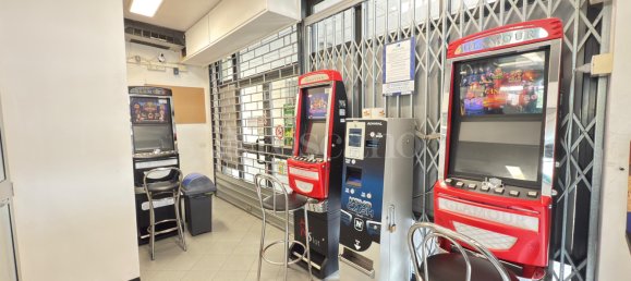 Imóvel comercial de 2 divisões em Florence, Italy N.º 48760 9