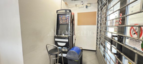 Imóvel comercial de 2 divisões em Florence, Italy N.º 48760 10