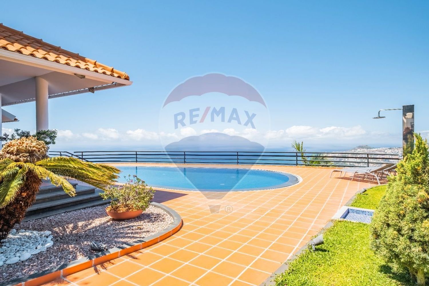 4 غرف نوم منزل في Funchal, Portugal رقم 25143