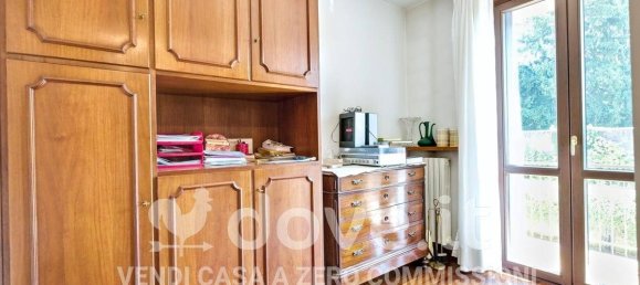 Apartamento de 3 dormitorios en Rovellasca, Italy No. 374666 6