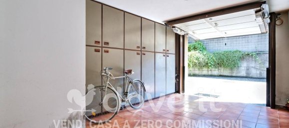 Apartamento de 3 dormitorios en Rovellasca, Italy No. 374666 28