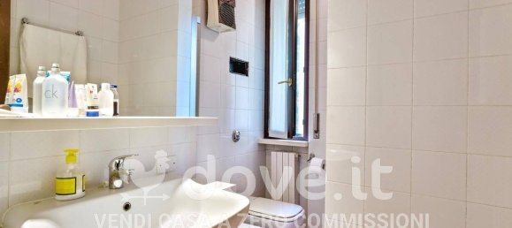 Apartamento de 3 dormitorios en Rovellasca, Italy No. 374666 20