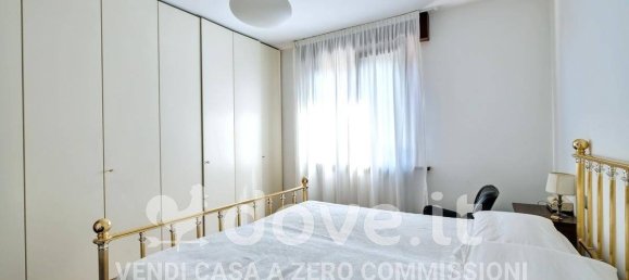 Apartamento de 3 dormitorios en Rovellasca, Italy No. 374666 12