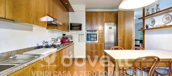 Apartamento de 3 dormitorios en Rovellasca, Italy No. 374666 7