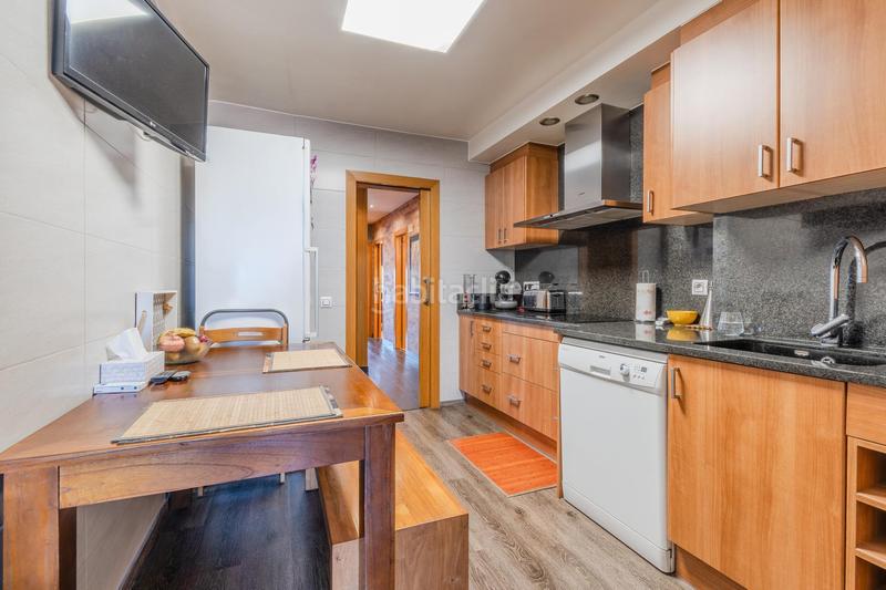 4 Schlafzimmer Wohnung in Girona, Spain, Nr. 271253