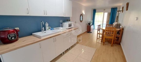 Apartamento de 2 dormitorios en Castellón, Spain No. 137339 4