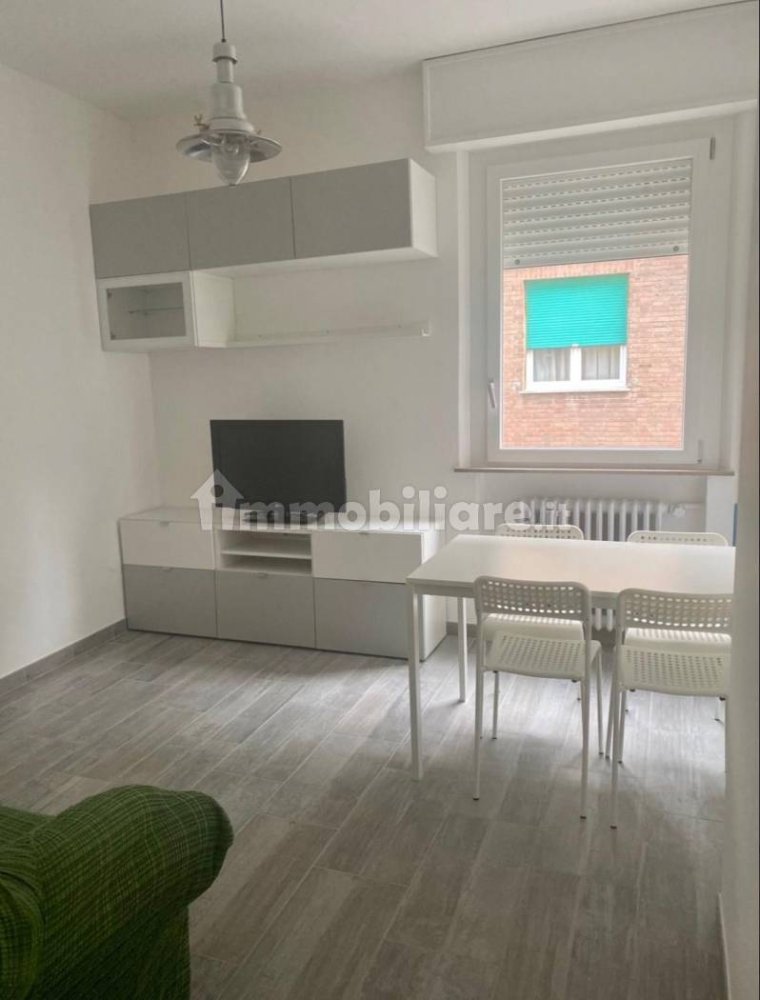 3 bedrooms Apartment in Ferrara, Italy No. 277265