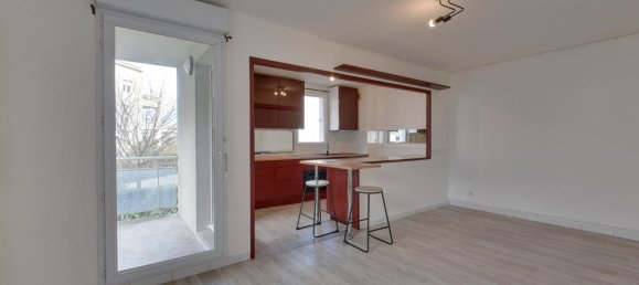 1 chambre Appartement à Échirolles, France No. 206449 2