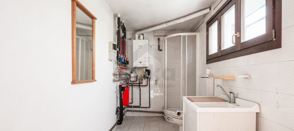 Casa de 8 divisões em Silea, Italy N.º 258617 23