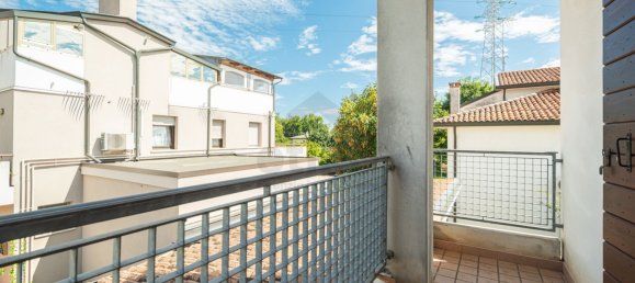 Casa de 8 divisões em Silea, Italy N.º 258617 11