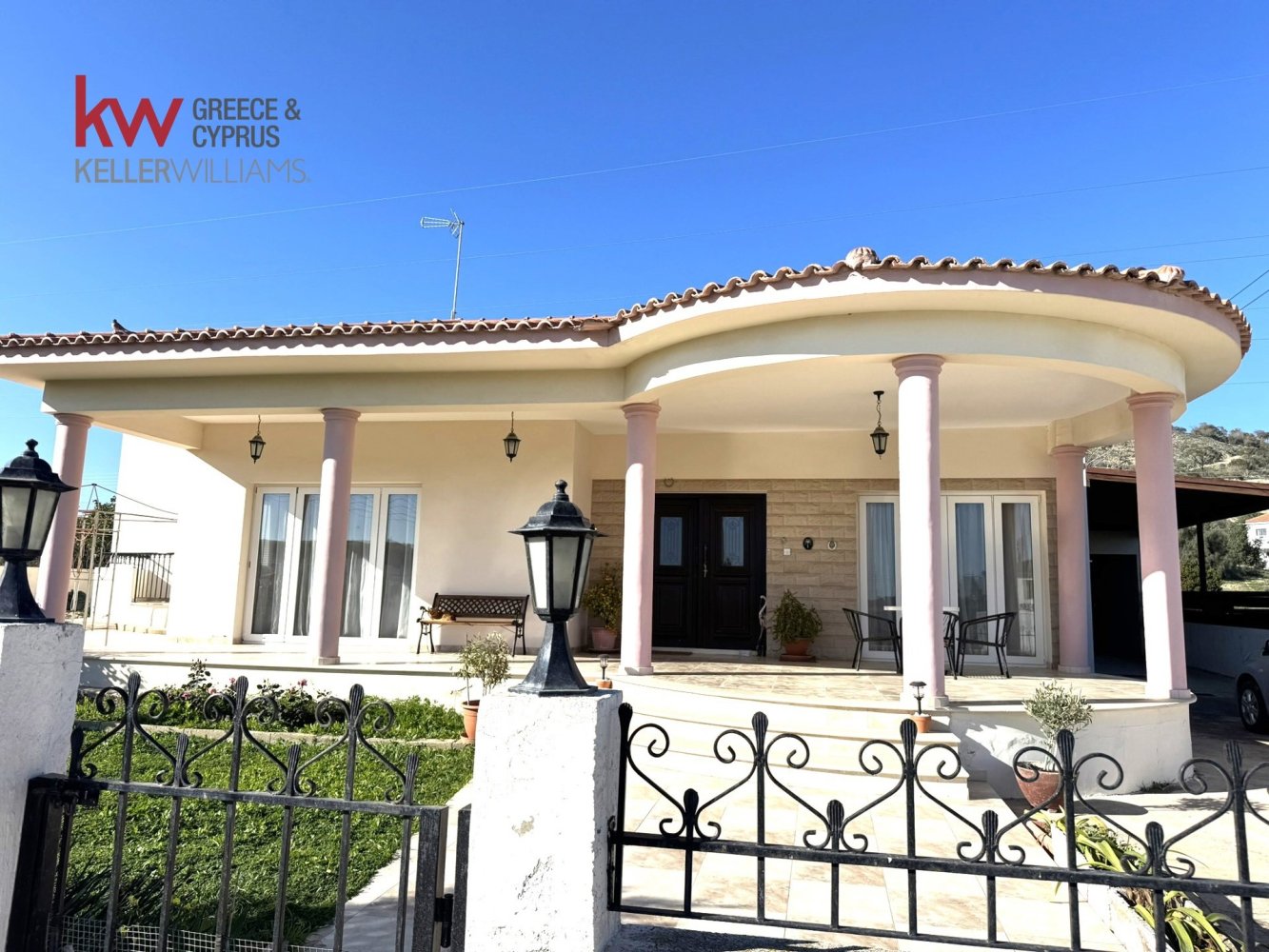 3 dormitorios adosado en venta en Oroklini, Larnaka, Cyprus № 25939