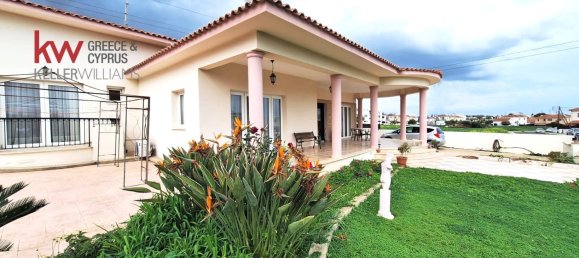 3 dormitorios adosado en venta en Oroklini, Larnaka, Cyprus № 25939 2