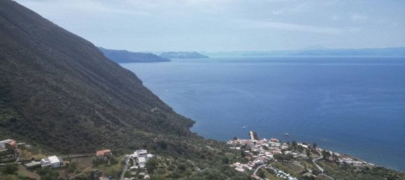 Villa de 4 dormitorios en Leni, Italy No. 151177 46