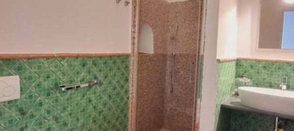 Villa de 4 dormitorios en Leni, Italy No. 151177 22