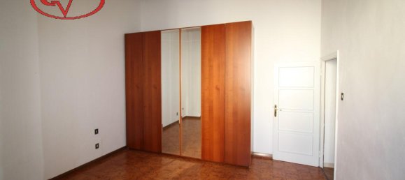 4 rooms Apartment in Terranuova Bracciolini, Italy No. 228177 13