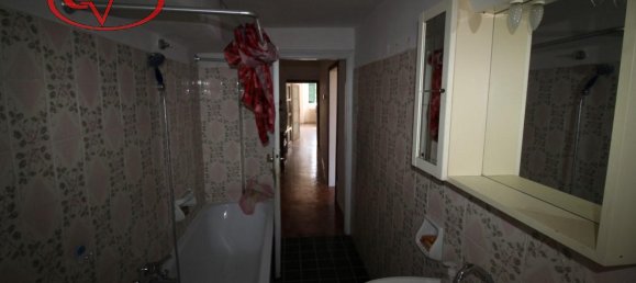 4 rooms Apartment in Terranuova Bracciolini, Italy No. 228177 11