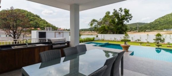 5 bedrooms Cafe / restaurant in Hua Hin, Thailand No. 6903 5