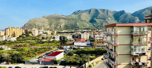 3 Schlafzimmer Wohnung in Palermo, Italy, Nr. 45526 13