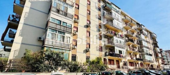 3 Schlafzimmer Wohnung in Palermo, Italy, Nr. 45526 9