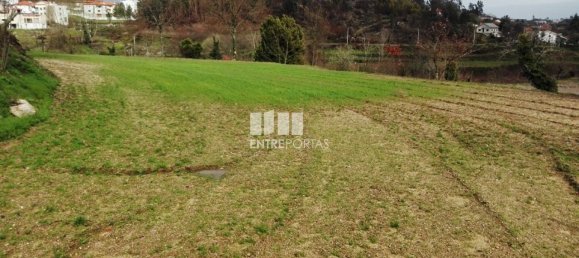 5200m² Land in Penafiel, Portugal No. 55021 13