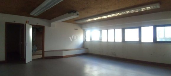 9 bedrooms Building in Vila Real, Portugal No. 70808 3