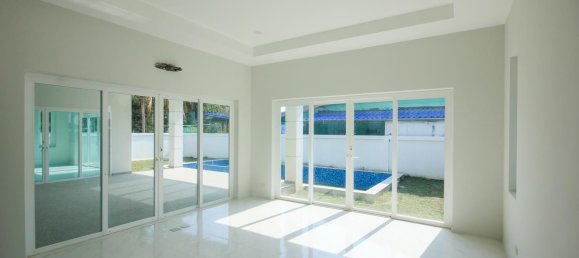 3 غرف نوم مقهى / مطعم في Hua Hin, Thailand رقم 6772 9